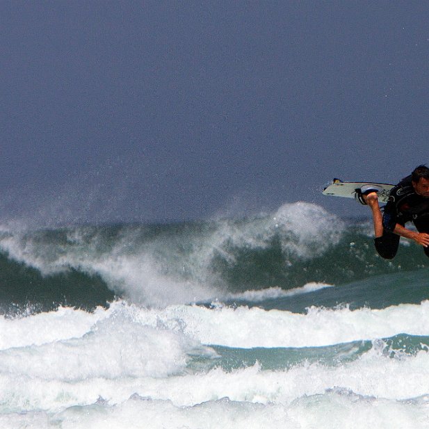 Kite surf : dos au vent . 1ère