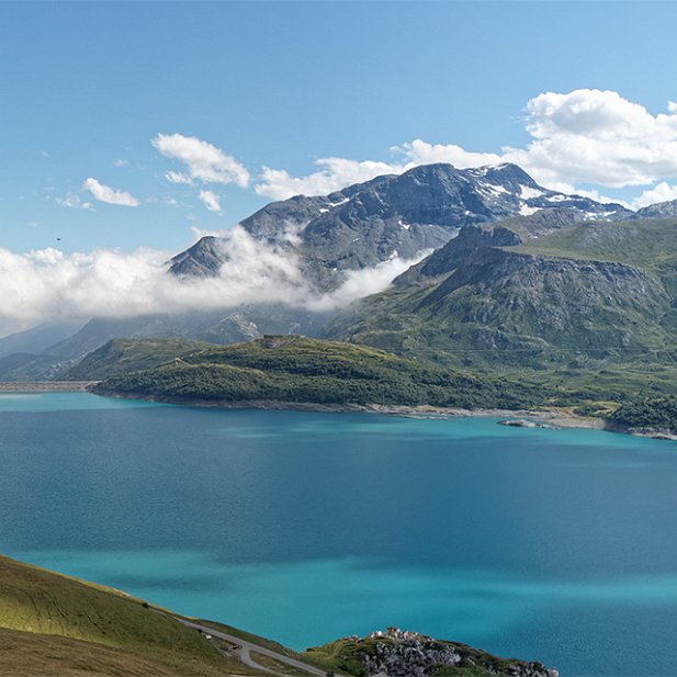 barrage du Mont Cenis Kolor stitching | 2 pictures | Size: 9571 x 3402 | Lens: Standard | RMS: 2.44 | FOV: 88.14 x 38.00 ~ -0.91 | Projection: Planar | Color: None |