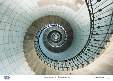 Escalier Phare de l'Ile Vierge PLOUGERNEAU Finistère 29