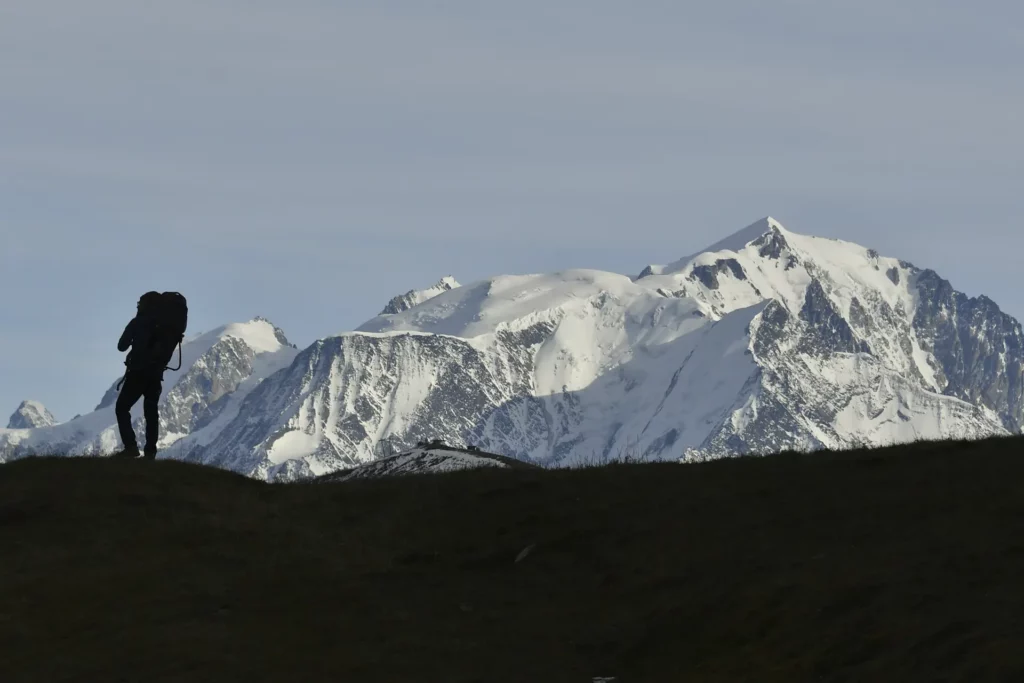 Au plus près du sommet - Sandra ZORA